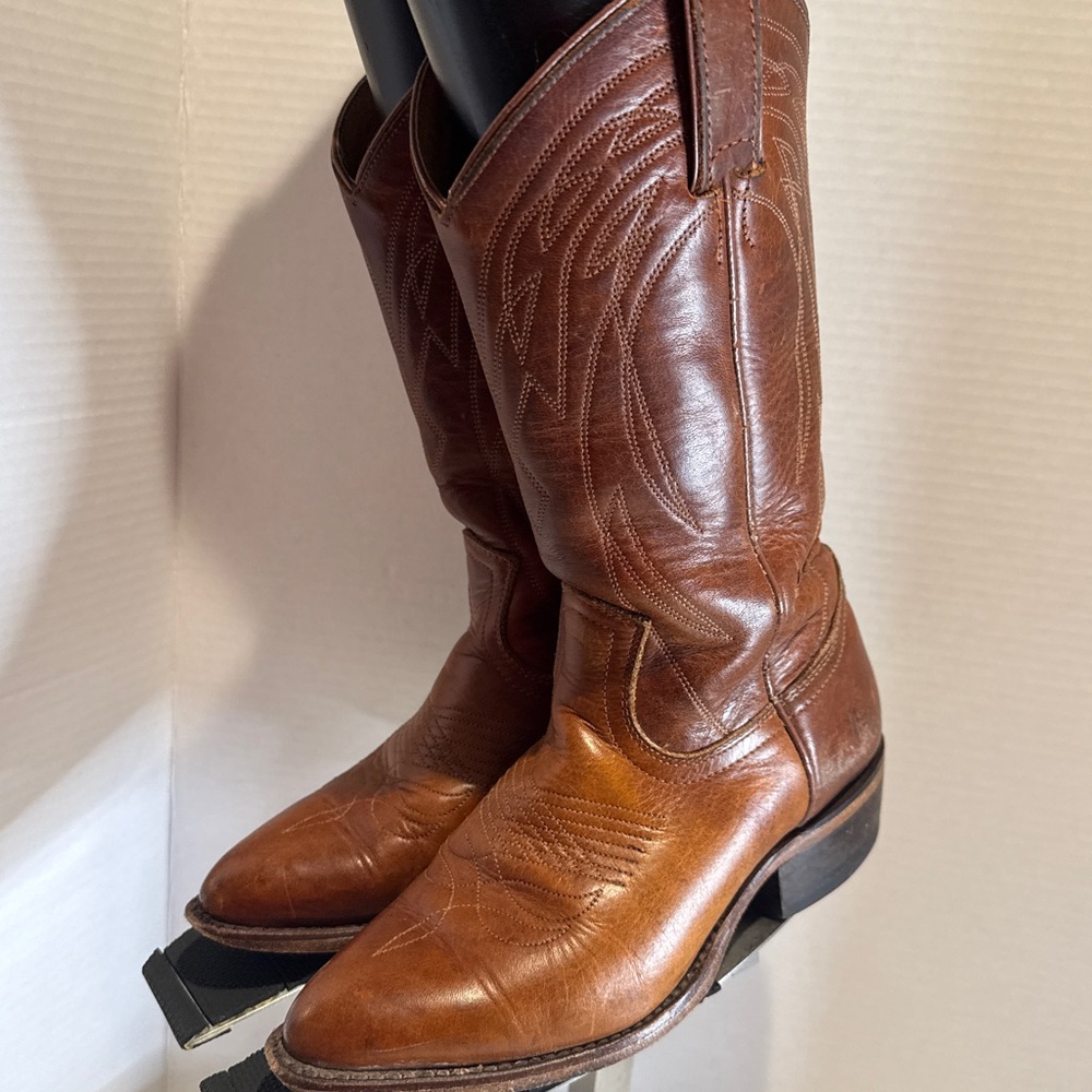 Frye Billy Pull on Boots dark brown leather women's size 6B